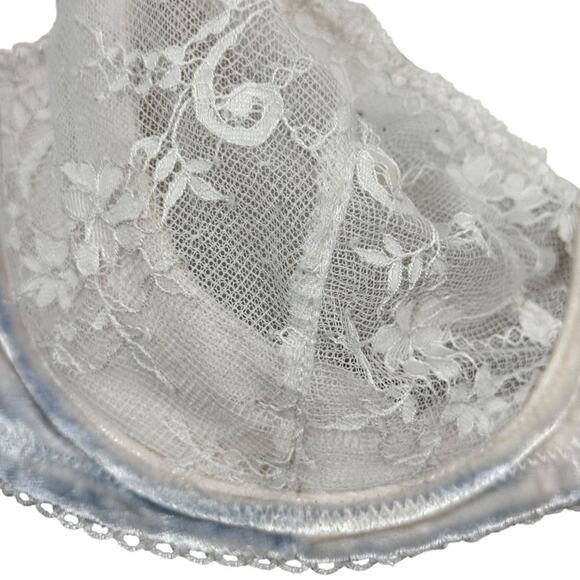 Victorias Secret Dream Angels Push Up Without Padding White Velvet Bra 32DDD - Picture 3 of 16